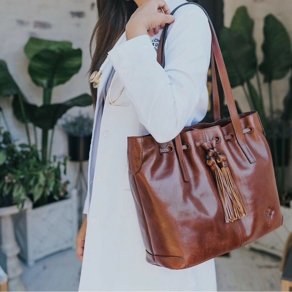 Patricia Nash Leather Drawstring Witney Large Bag Distressed Tan AUTHENTIC NWT - Picture 5 of 11